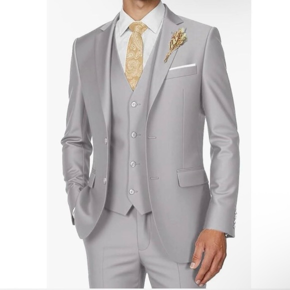 Suitsupply Light Gray Suit with Gold Accents